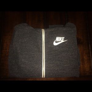 Vintage Nike Lighweight zip up hoodie
